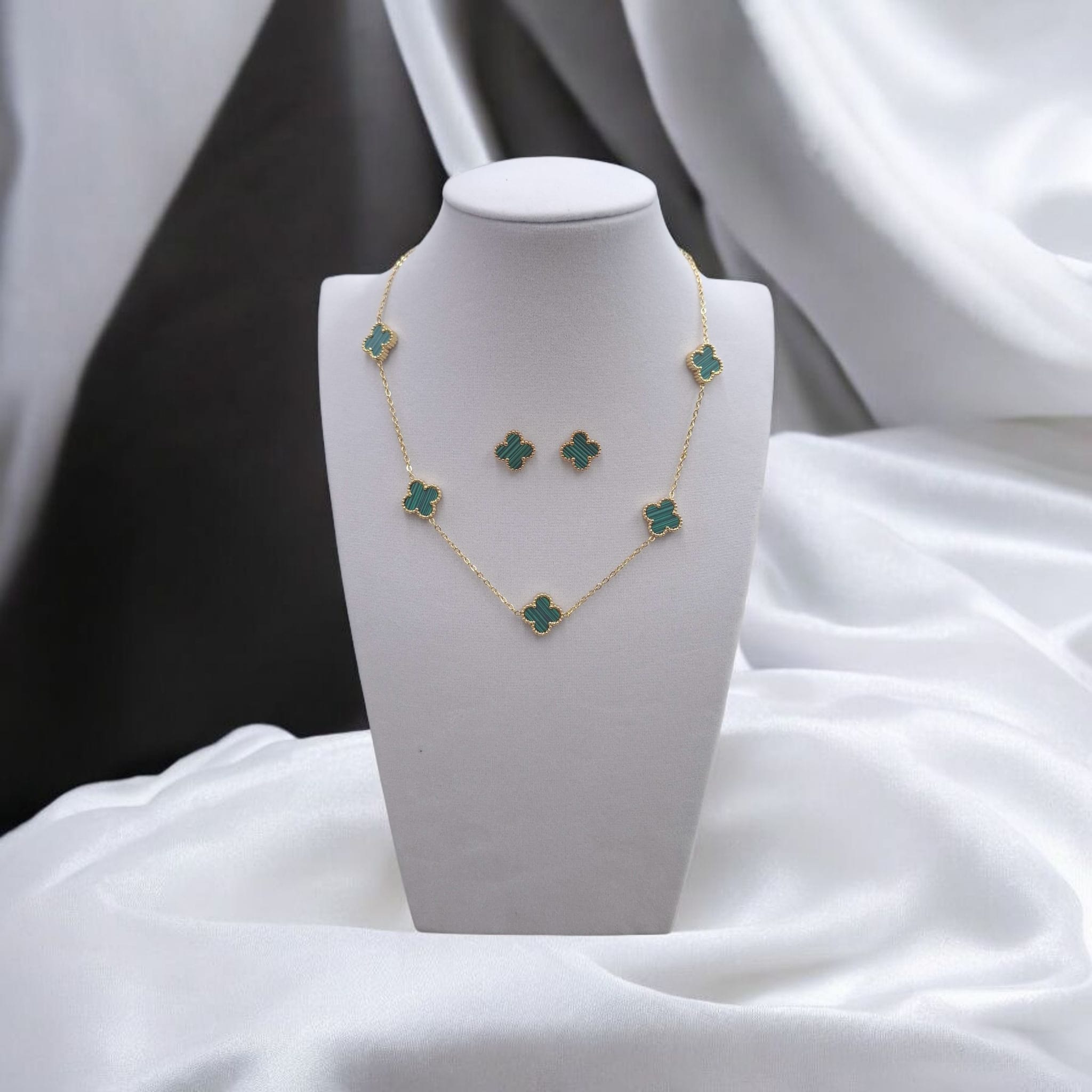 Komplet čelik djetelina ogrlica i naušnice 3 Komplet čelik djetelina ogrlica i naušnice 3