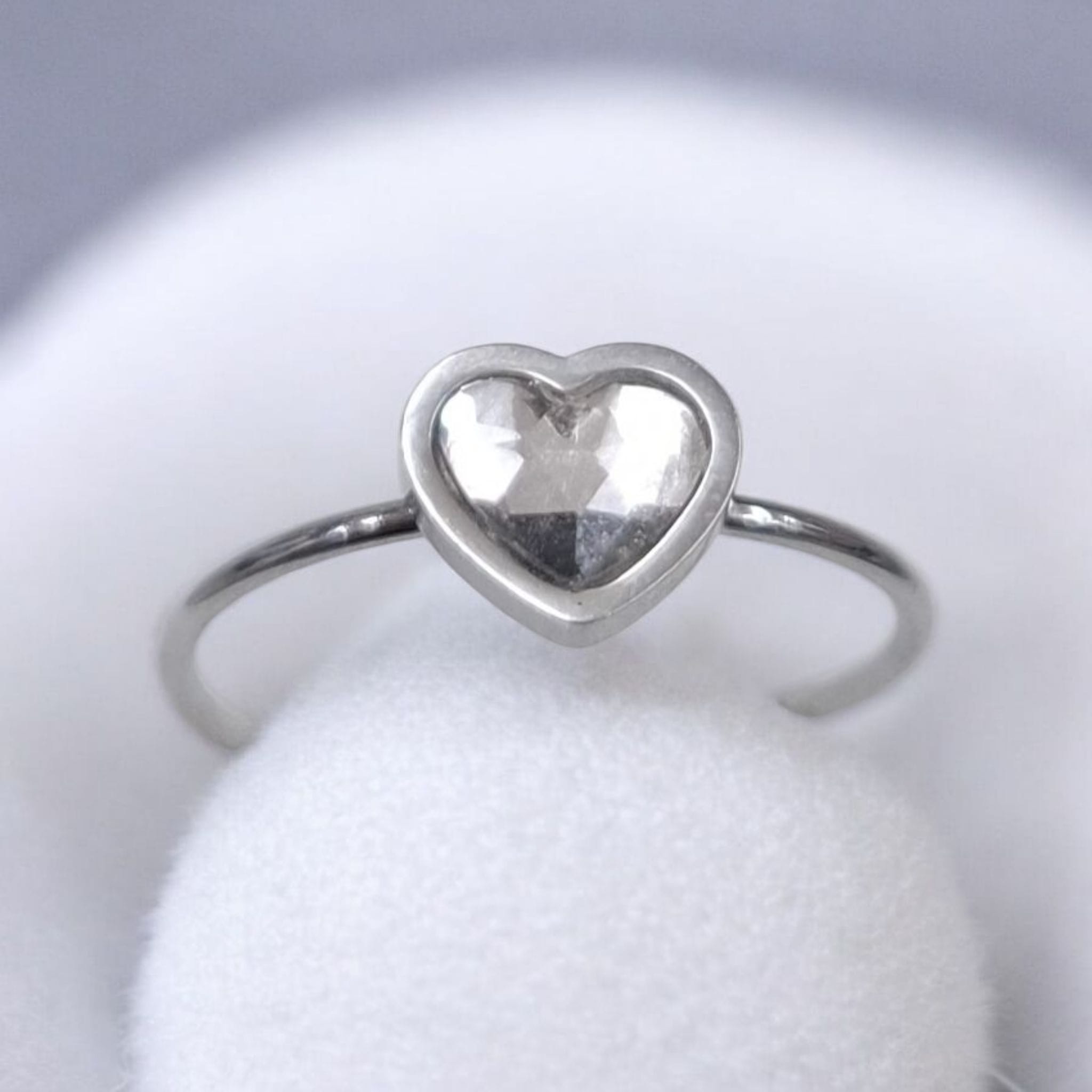 prsten od čelika 4 prsten od čelika 4